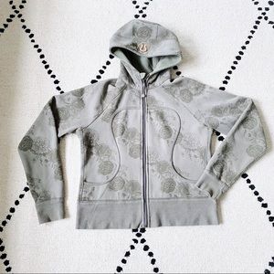 LULULEMON Rare Grey Floral Scuba Hoodie